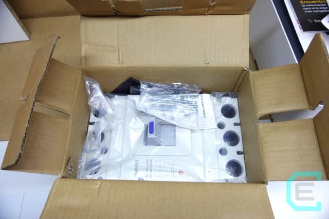 INTERRUPTOR TERMOMAGNETICO CAJA MOLDEADA 3x315A ANDELI - Caja moldeada